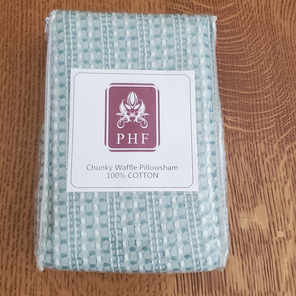 PHF Chunky Waffle Pillow Shams, 2 queen size, green